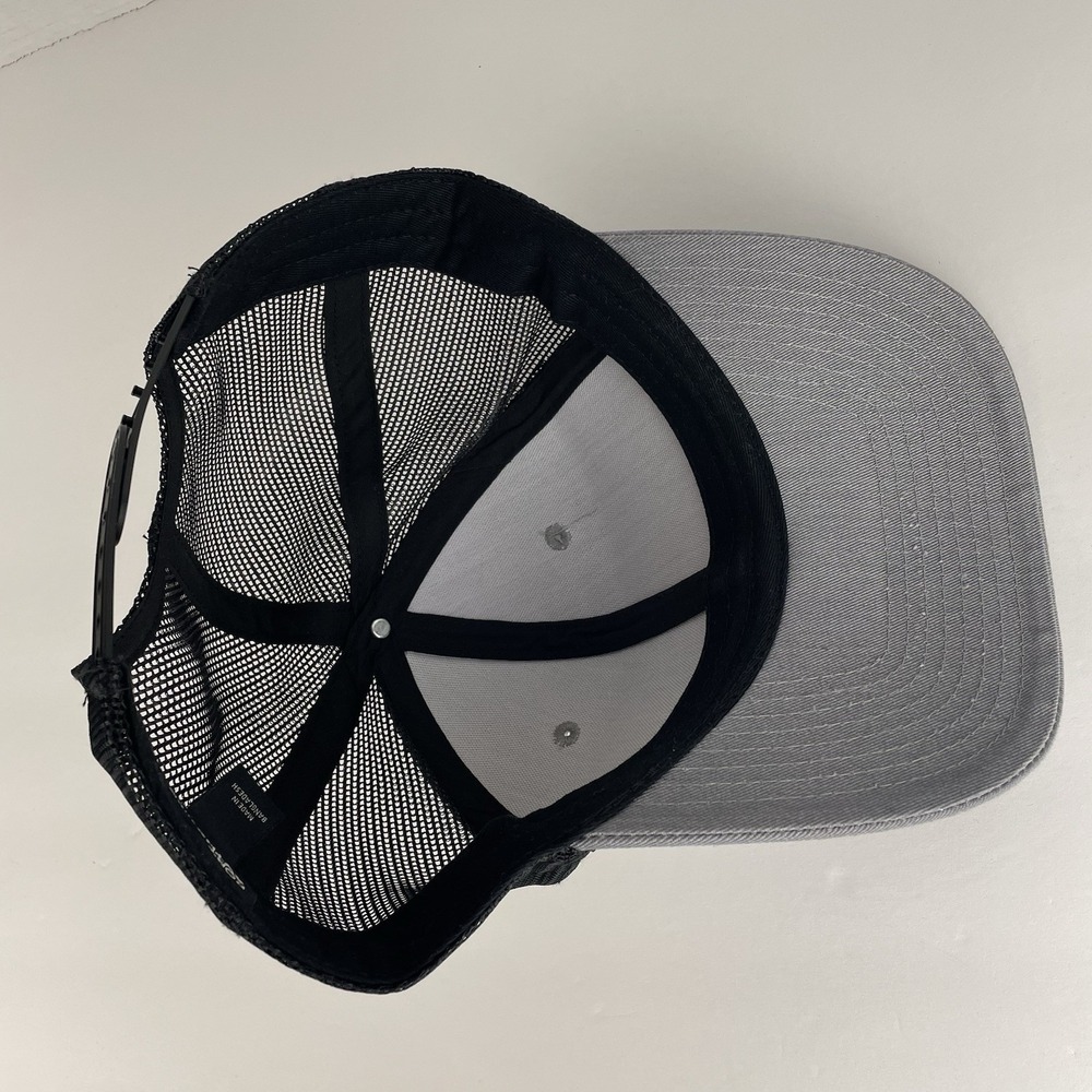Seacrets Distillery Snap Back Trucker Hat Black Gray Adjustable OS Mesh Cap - Picture 7 of 9